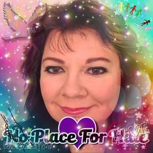 Meet your Posher, Peggy